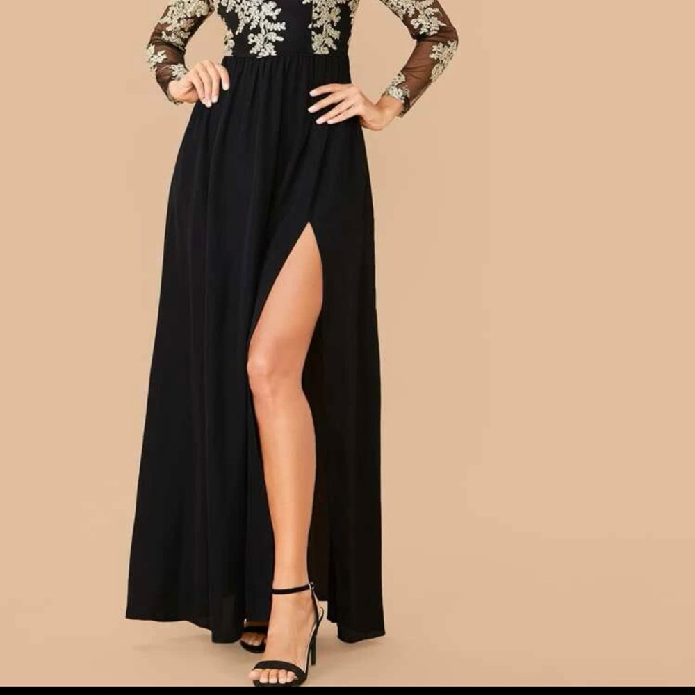 Dresses - Picture 4 of 4